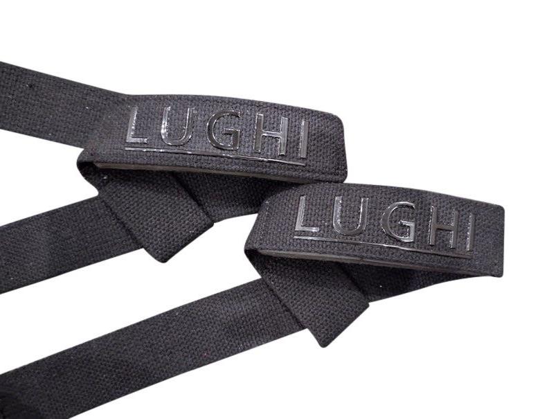 Lughi Lifting Straps in actie - stevige polssteun en verbeterde grip voor krachttraining, powerlifting en CrossFit.